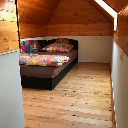 Oaza Odmora Hedrovace Kod Maglaja - Vikendica Sa Bazenom